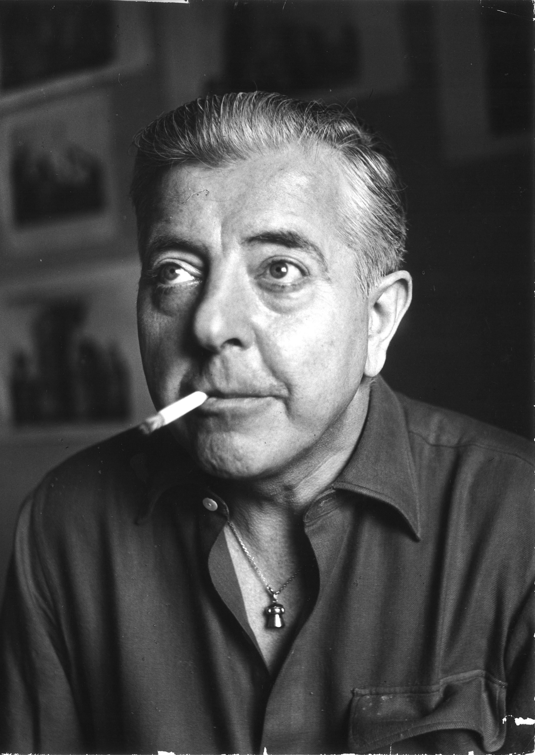 Jacques Prevert souriant